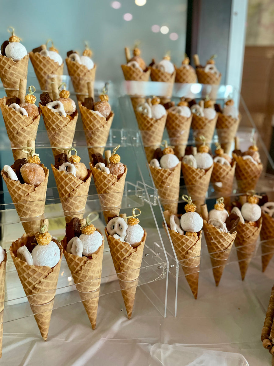 Selfies - Dessert Cones